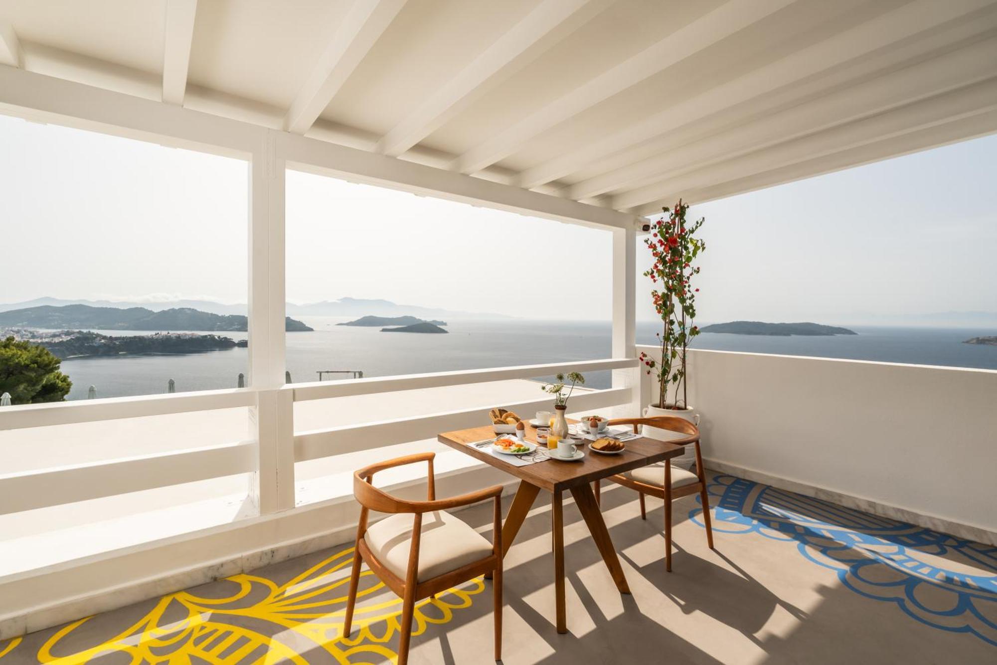 Ξενοδοχείο Oniro Skiathos 4*