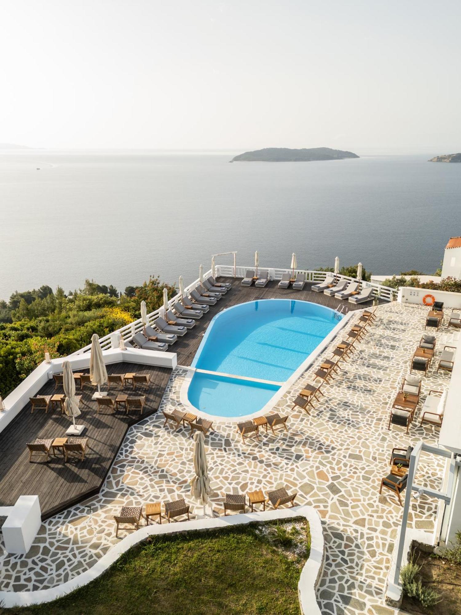 Ξενοδοχείο Oniro Skiathos 4*
