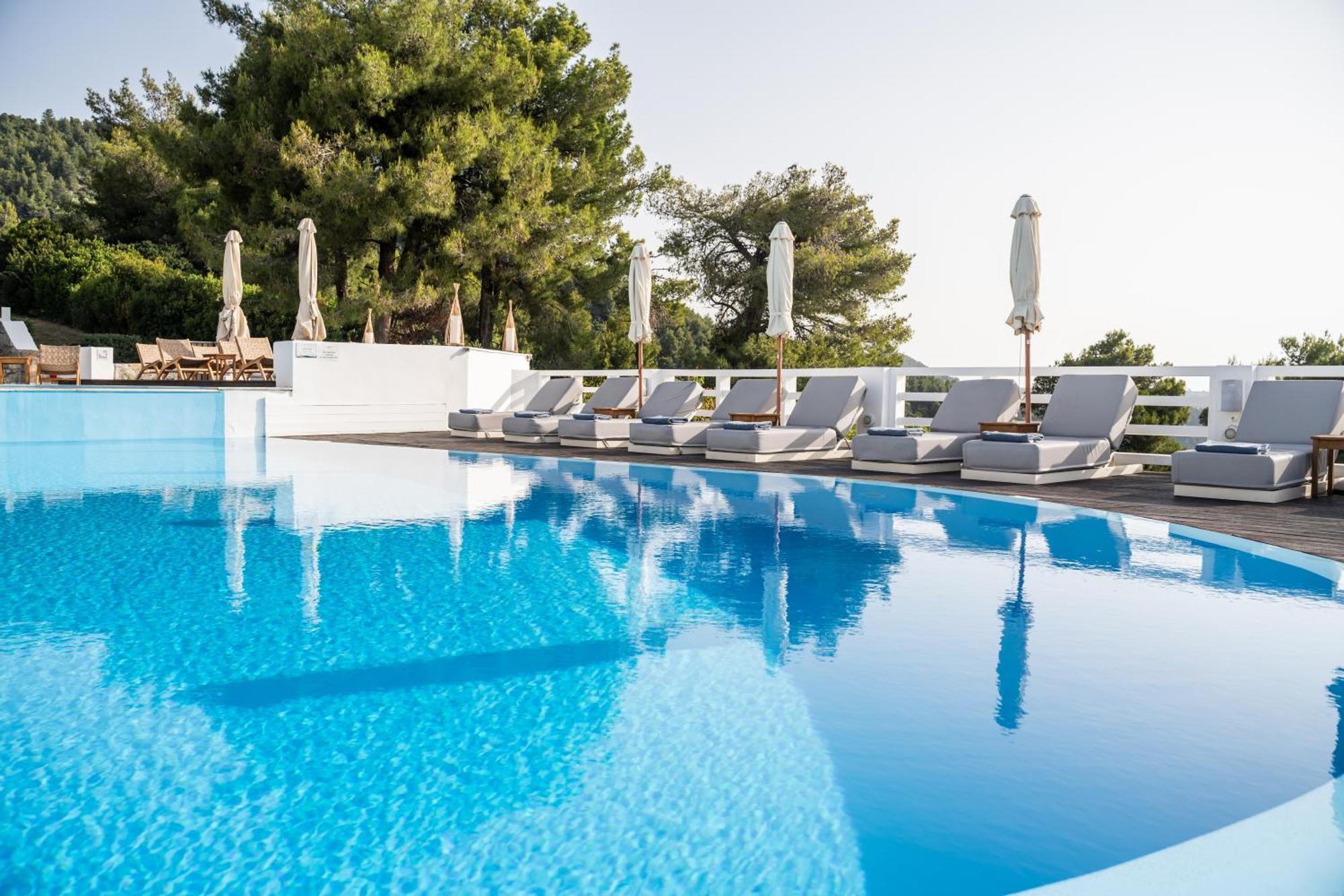 Hotel Oniro Skiathos 4*